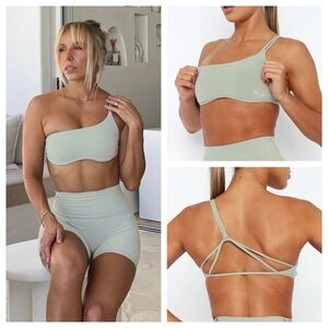 NWT - White Fox Boutique X Sarah's Day - Leighton Sports Bra in Seamist. US 12